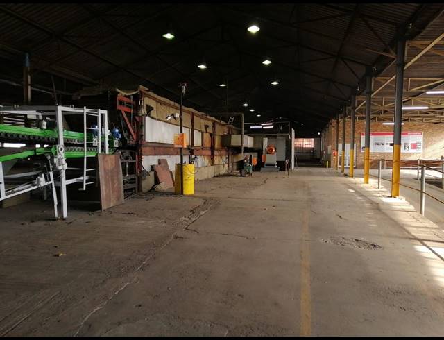 4,500M² WAREHOUSE FOR SALE IN VULCANIA